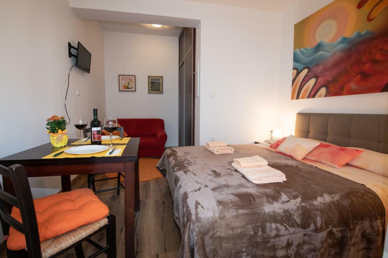 Studio Apartman Tasha Опатия Экстерьер фото